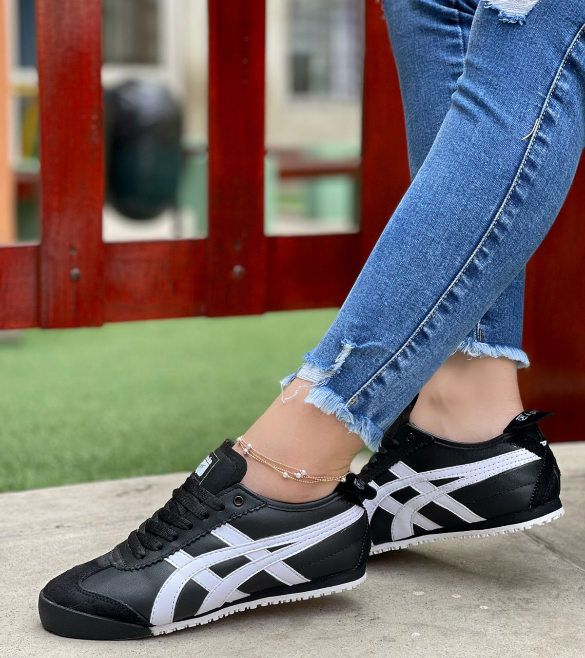 Onitsuka Tiger | NEGRO