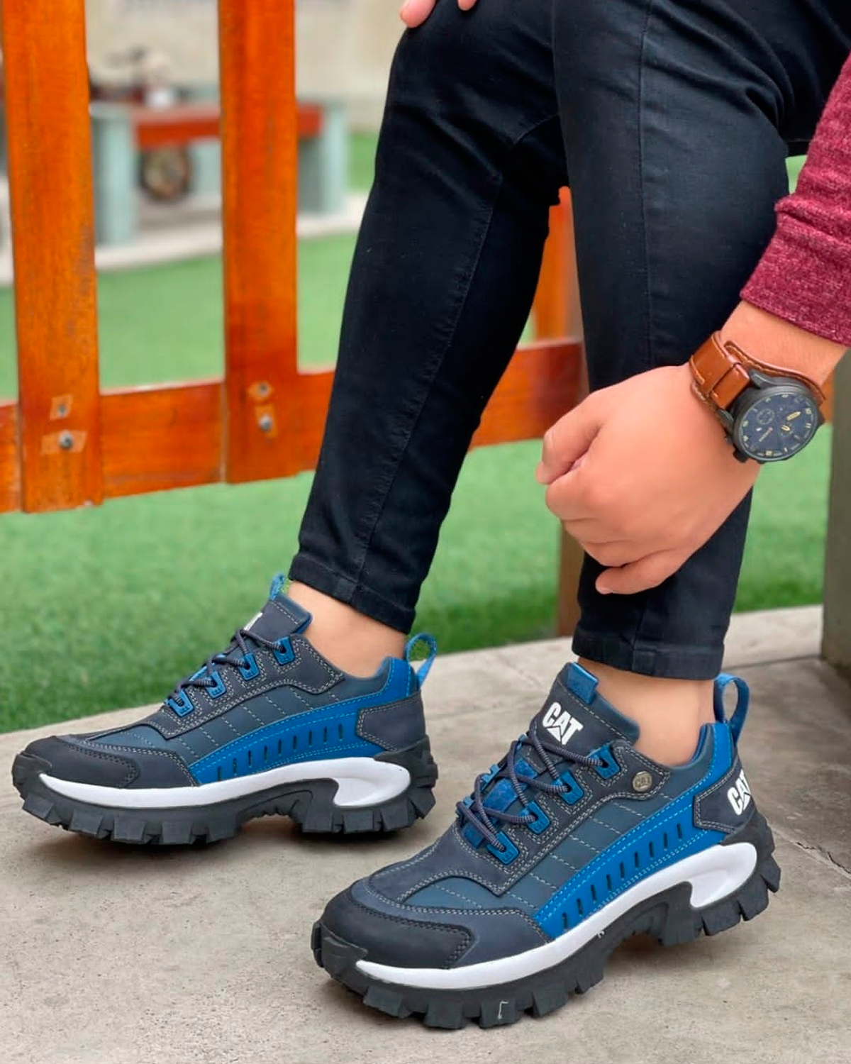 INTRUDER TFS NEGRO AZUL