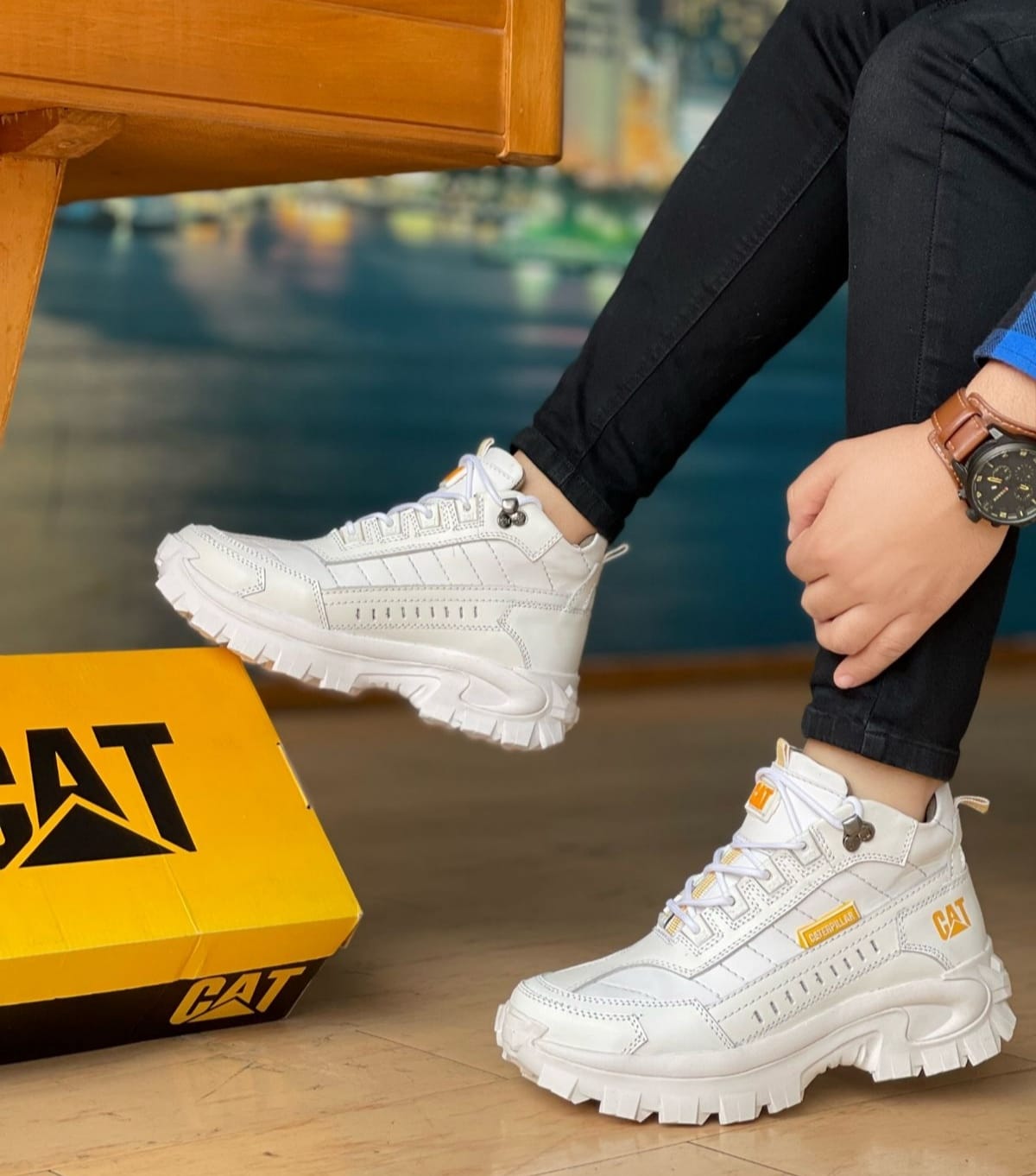 BOTIN INTRUDER - BLANCO Cuero Premium