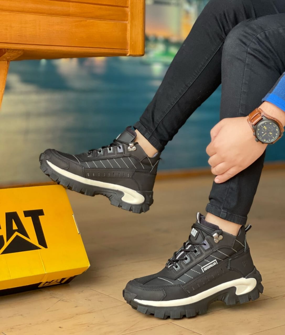 BOTIN INTRUDER -  NEGRO BLANCO