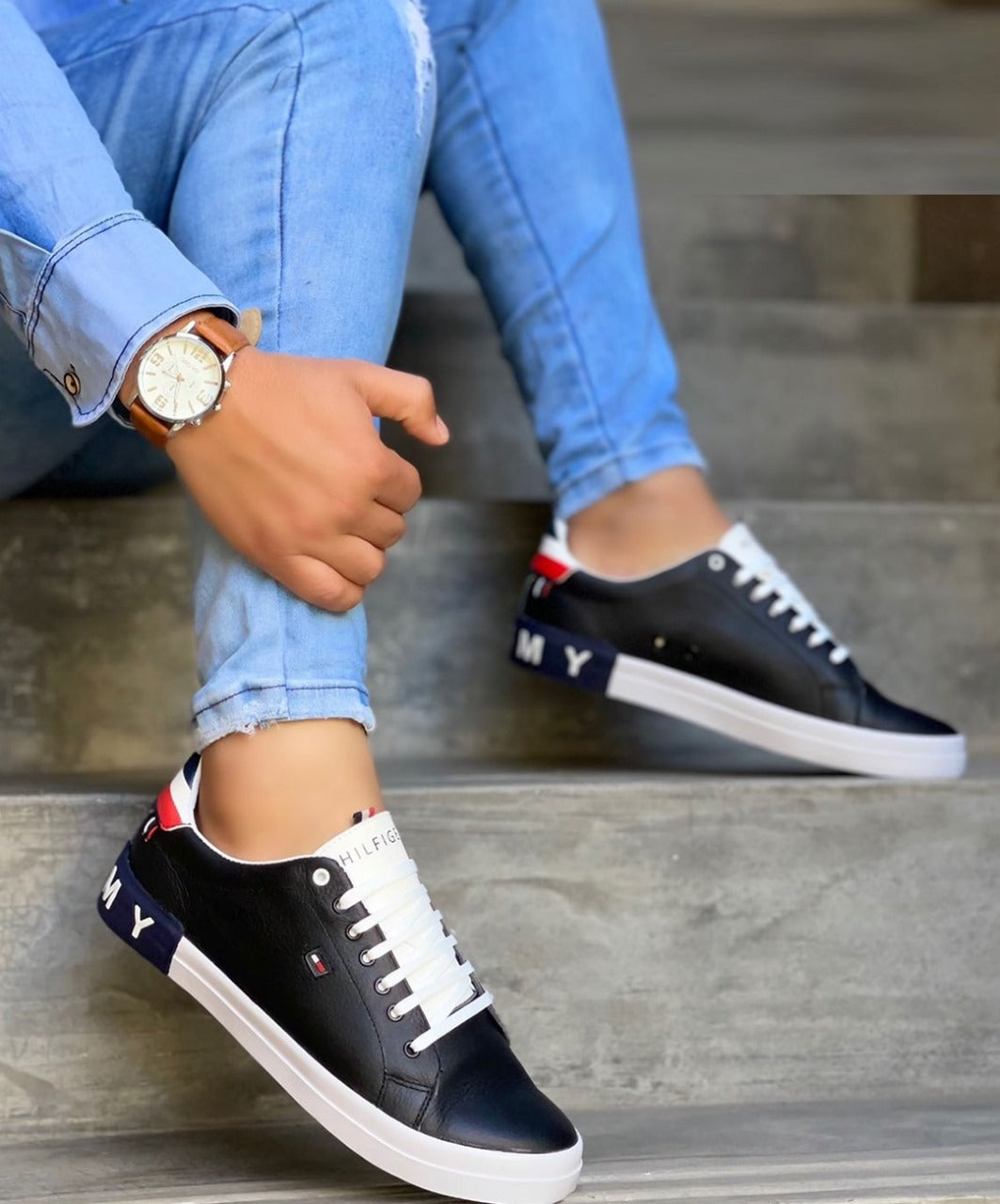 Urbana Tommy - Negra