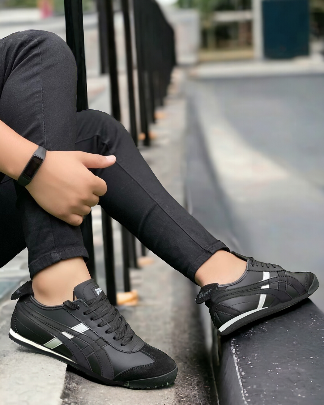 Onitsuka Tiger | NEGRO TDB