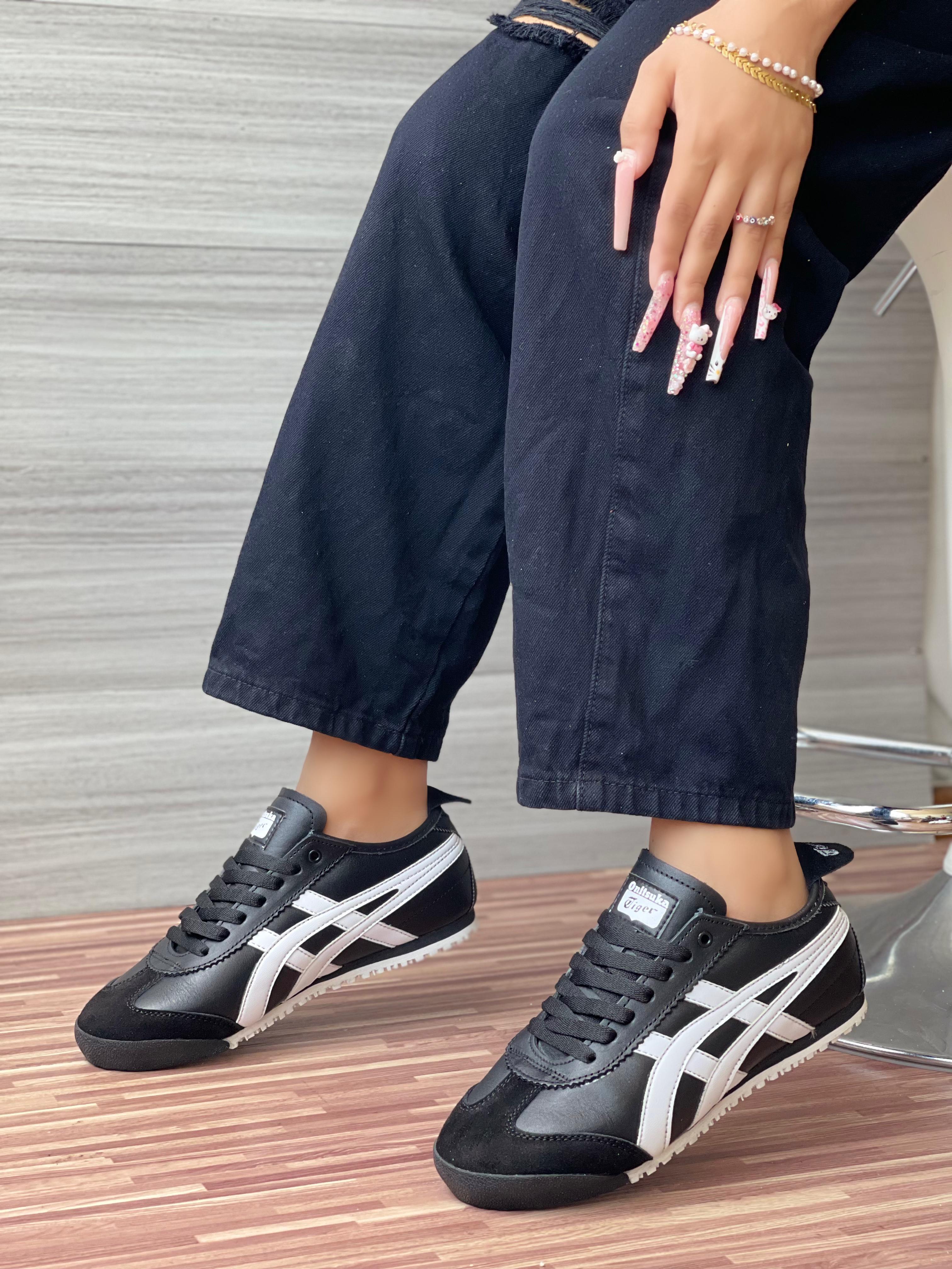 Onitsuka Tiger | NEGRO